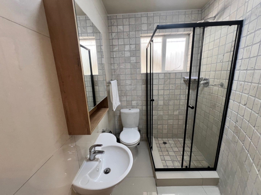 To Let 0 Bedroom Property for Rent in Mouille Point Western Cape